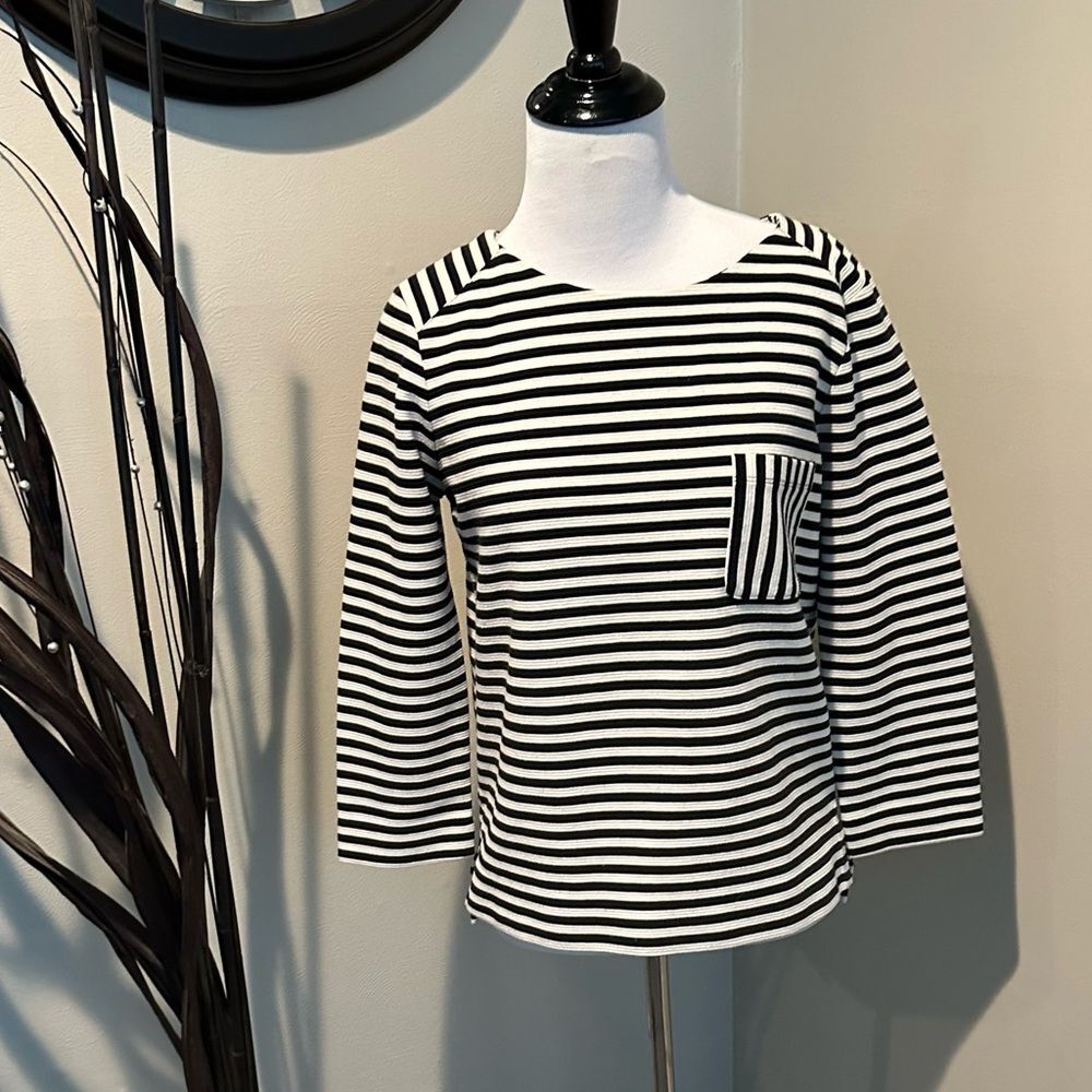 Madewell Black and White Striped Front Pocket Knit Top/Blouse Size M - Picture 3 of 7